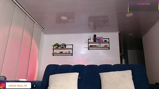 ashely ryan24 online show from April 8, 2026, 11:16 pm