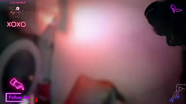 LauGrayJ online show from September 11, 2025, 2:55 am