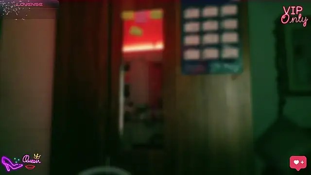 LauGrayJ online show from March 29, 2026, 7:52 am