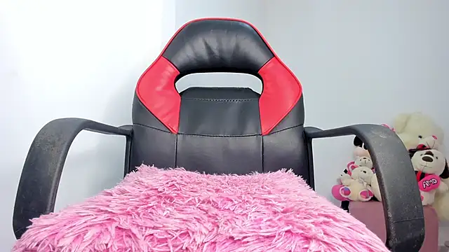 camila moore69 online show from September 19, 2025, 12:56 am