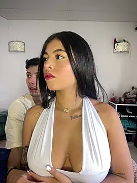 Snapshot of Dulce-diosa chatting on January 11, 2025, 9:46 pm Dulce-diosa online show from January 11, 2025, 9:46 pm