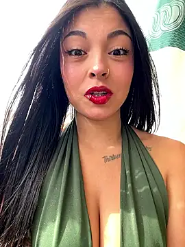 Dulce-diosa online show from January 7, 2026, 8:11 pm