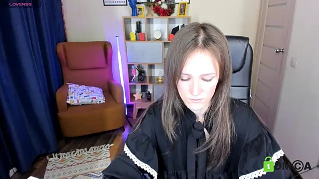 Snapshot of FrancescaCollins chatting on December 23, 2024, 4:28 pm FrancescaCollins online show from December 23, 2024, 4:28 pm