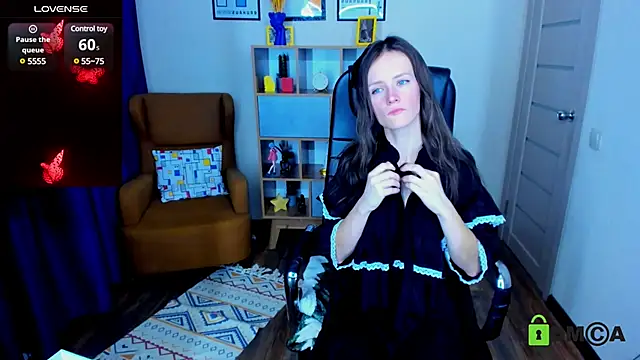 Snapshot of FrancescaCollins chatting on January 19, 2025, 2:17 pm FrancescaCollins online show from January 19, 2025, 2:17 pm