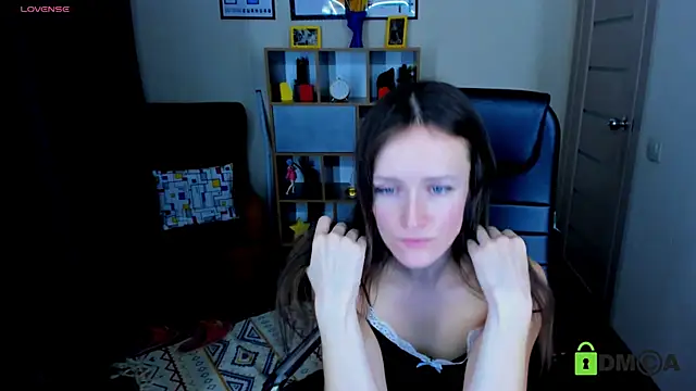 Snapshot of FrancescaCollins chatting on January 28, 2025, 10:34 am FrancescaCollins online show from January 28, 2025, 10:34 am