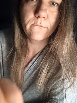 Snapshot of Ant0nina chatting on December 3, 2024, 7:11 pm Ant0nina online show from December 3, 2024, 7:11 pm