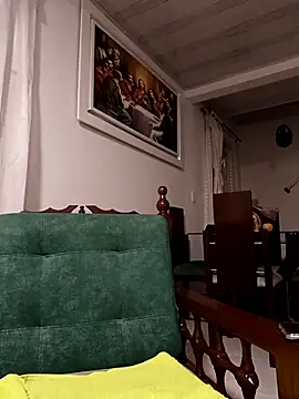 amaranta c online show from October 1, 2025, 11:55 pm