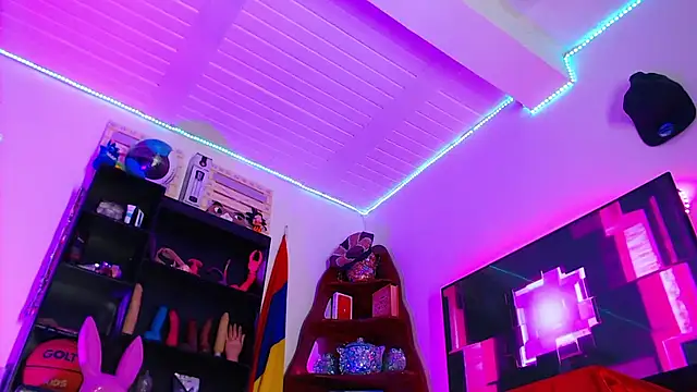 Sasha monrroe online show from March 22, 2026, 5:33 am