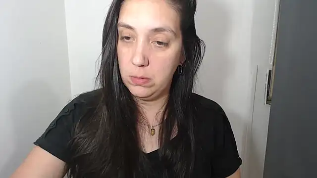 Snapshot of lulitasexy chatting on December 26, 2024, 11:35 pm lulitasexy online show from December 26, 2024, 11:35 pm