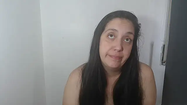 Snapshot of lulitasexy chatting on January 5, 2025, 10:19 pm lulitasexy online show from January 5, 2025, 10:19 pm