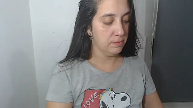 Snapshot of lulitasexy chatting on February 21, 2025, 1:00 am lulitasexy online show from February 21, 2025, 1:00 am