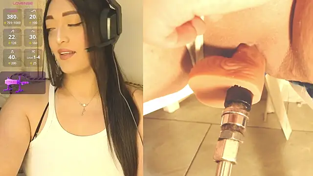 Snapshot of aleja20_- chatting on February 15, 2026, 7:38 am aleja20 - online show from February 15, 2026, 7:38 am