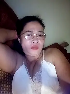 Sexy-asslove90 online show from October 10, 2025, 2:16 pm