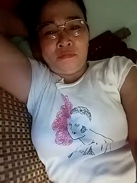 Sexy-asslove90 online show from October 17, 2025, 4:26 am