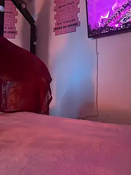 catalina  lovers online show from March 2, 2026, 3:41 pm