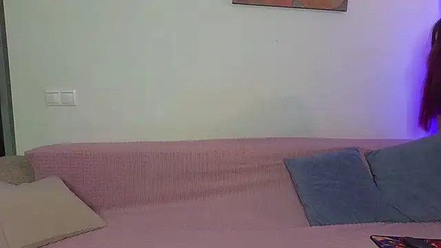 MaxMia online show from February 19, 2026, 6:53 am