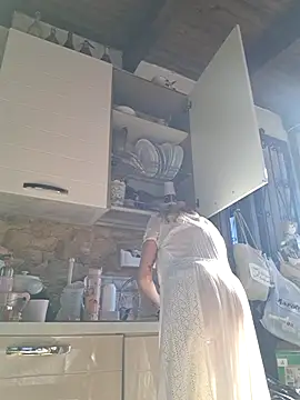 Snapshot of vampvanna23 chatting on November 6, 2025, 8:15 am vampvanna23 online show from November 6, 2025, 8:15 am