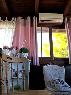 Snapshot of vampvanna23 chatting on February 2, 2026, 10:25 am vampvanna23 online show from February 2, 2026, 10:25 am