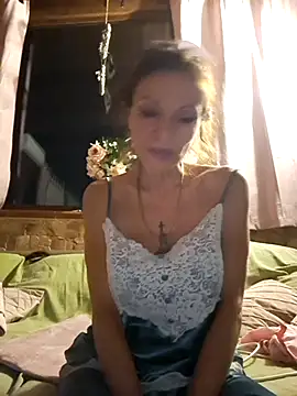 Snapshot of vampvanna23 chatting on June 18, 2026, 2:23 am vampvanna23 online show from June 18, 2026, 2:23 am