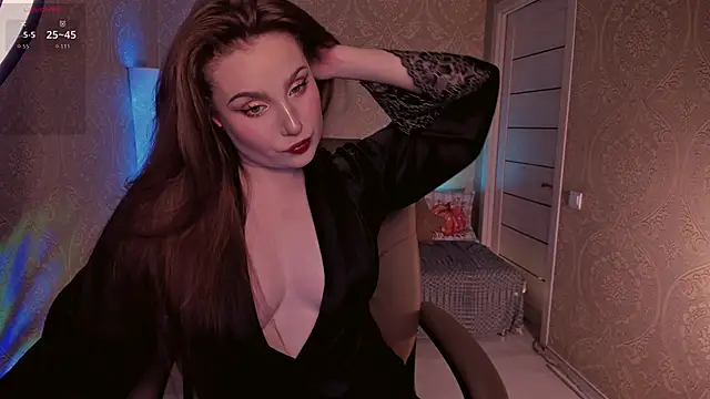 Eesmaaarrr online show from November 17, 2025, 11:43 pm