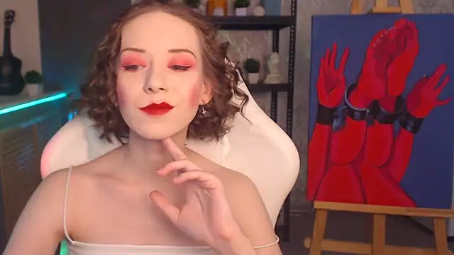 Snapshot of FascinatingEyess chatting on October 27, 2025, 6:23 pm FascinatingEyess online show from October 27, 2025, 6:23 pm