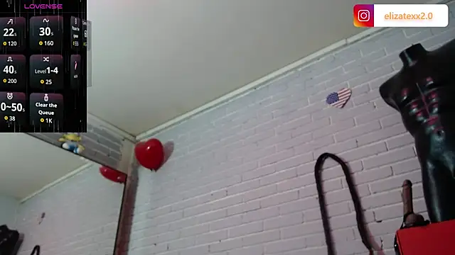 elizatexx online show from June 2, 2026, 7:05 pm