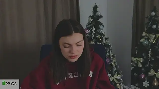 katty  cat online show from December 7, 2024, 1:18 pm