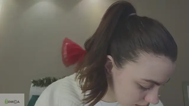 katty  cat online show from December 30, 2024, 1:14 pm