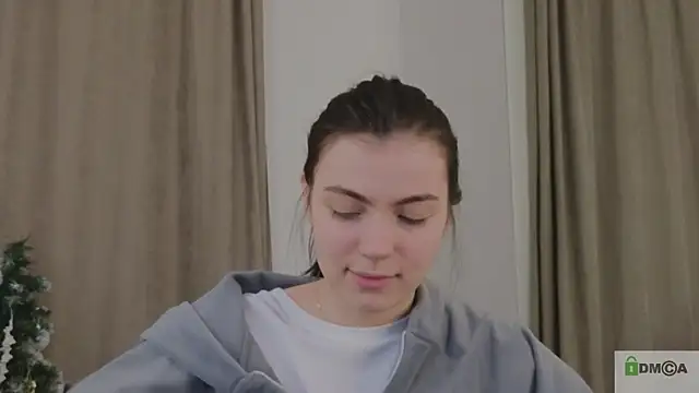 katty  cat online show from January 9, 2025, 6:57 pm