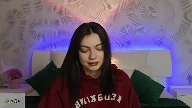 katty  cat online show from January 23, 2025, 12:41 pm