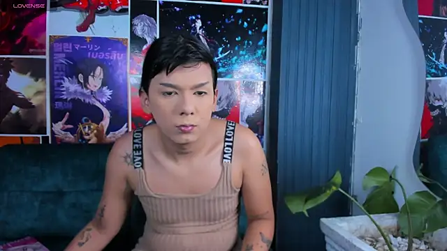 yossi peach cute online show from June 4, 2026, 7:53 pm