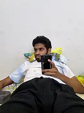 Snapshot of mykecockslong chatting on January 1, 2025, 3:35 pm mykecockslong online show from January 1, 2025, 3:35 pm