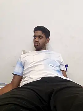 Snapshot of mykecockslong chatting on February 11, 2025, 4:24 pm mykecockslong online show from February 11, 2025, 4:24 pm