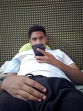 Snapshot of mykecockslong chatting on October 30, 2025, 9:11 am mykecockslong online show from October 30, 2025, 9:11 am