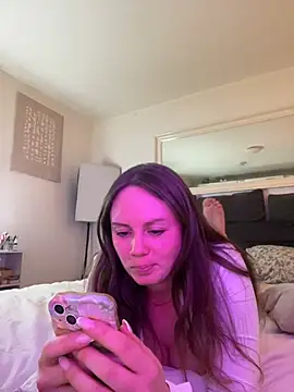 Snapshot of Countesss chatting on March 5, 2025, 9:26 pm Countesss online show from March 5, 2025, 9:26 pm