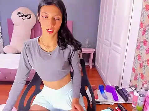 Iris Stone  online show from January 31, 2025, 10:42 am