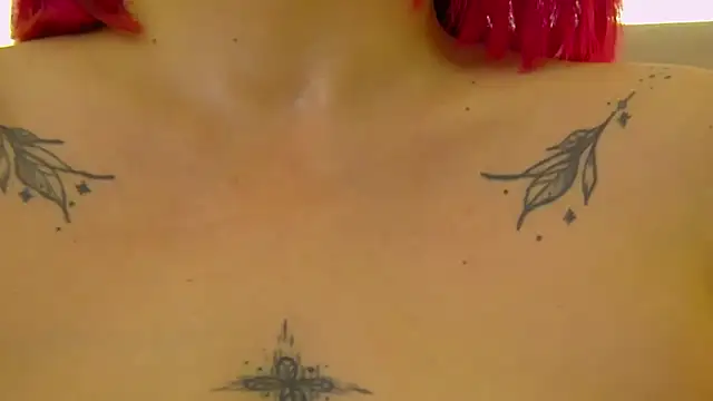 Snapshot of RissaRheys chatting on January 9, 2025, 1:18 am RissaRheys online show from January 9, 2025, 1:18 am