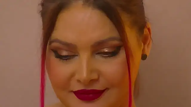 Snapshot of RissaRheys chatting on January 19, 2025, 3:39 am RissaRheys online show from January 19, 2025, 3:39 am