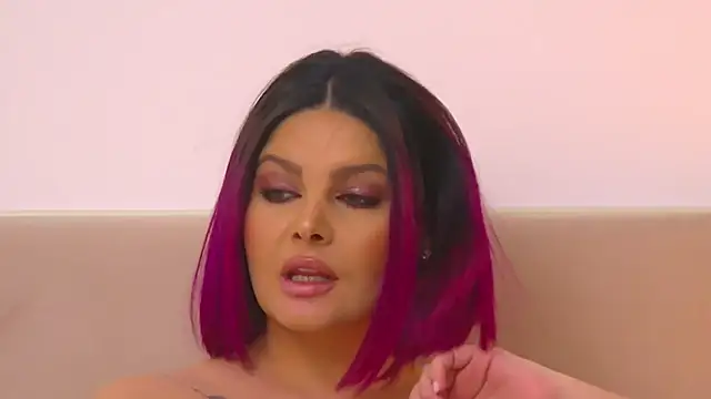 Snapshot of RissaRheys chatting on January 26, 2025, 12:37 am RissaRheys online show from January 26, 2025, 12:37 am