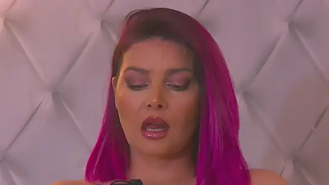 Snapshot of RissaRheys chatting on October 26, 2025, 7:42 pm RissaRheys online show from October 26, 2025, 7:42 pm