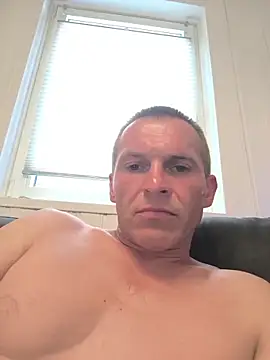 AttractiveSilk5 online show from June 6, 2026, 11:48 am