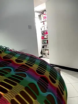 Rose berry online show from October 18, 2025, 6:05 am