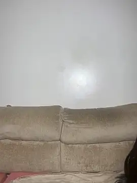 Rose berry online show from November 29, 2025, 6:55 pm