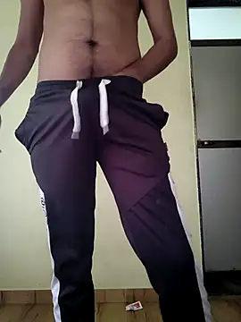 Collegeboywithbigweapan21 online show from April 18, 2026, 8:18 am