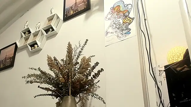 stefany sexy  online show from April 9, 2026, 12:10 am