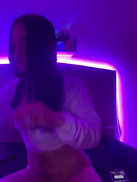 Ady 18 online show from February 24, 2025, 5:42 pm