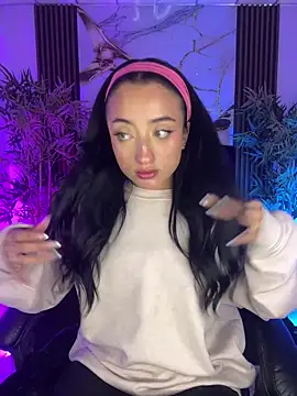 Ady 18 online show from February 8, 2026, 7:28 pm