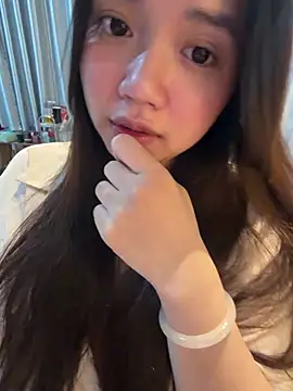 Hotellinh12 online show from April 23, 2026, 10:47 am