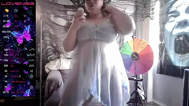 Milfshakecafe online show from October 10, 2025, 2:49 pm