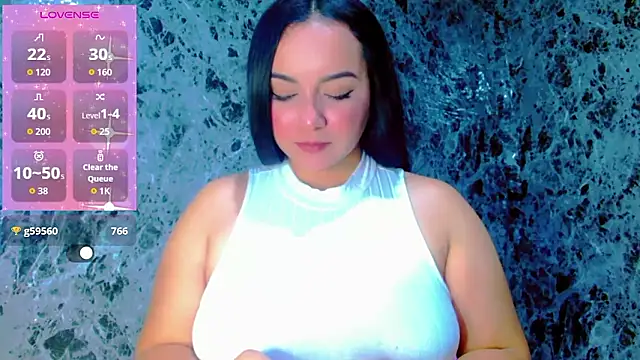 Lanna belle28 online show from June 11, 2026, 2:37 pm